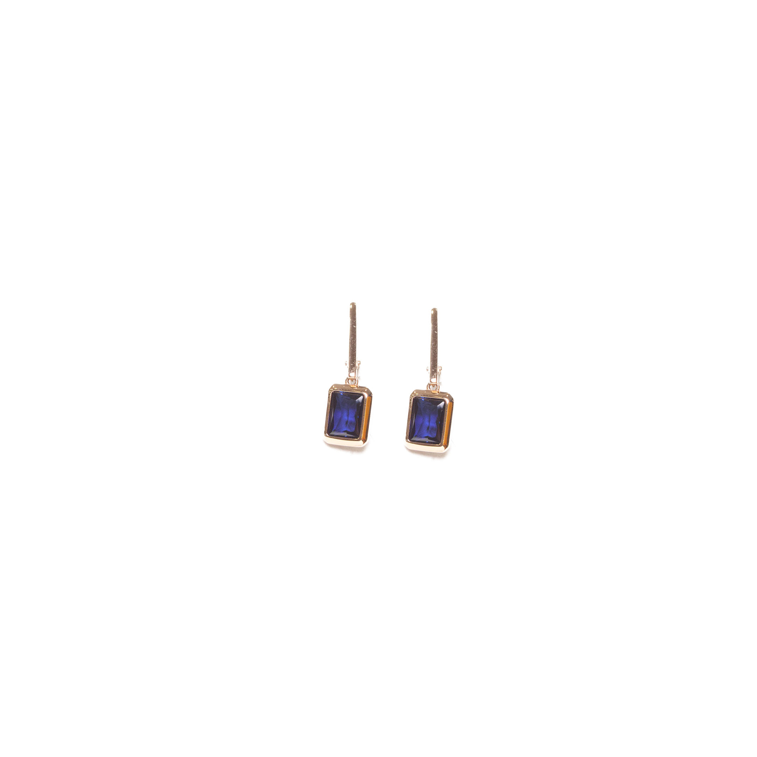 Серьги Au-585: 3.84 г:Корунд