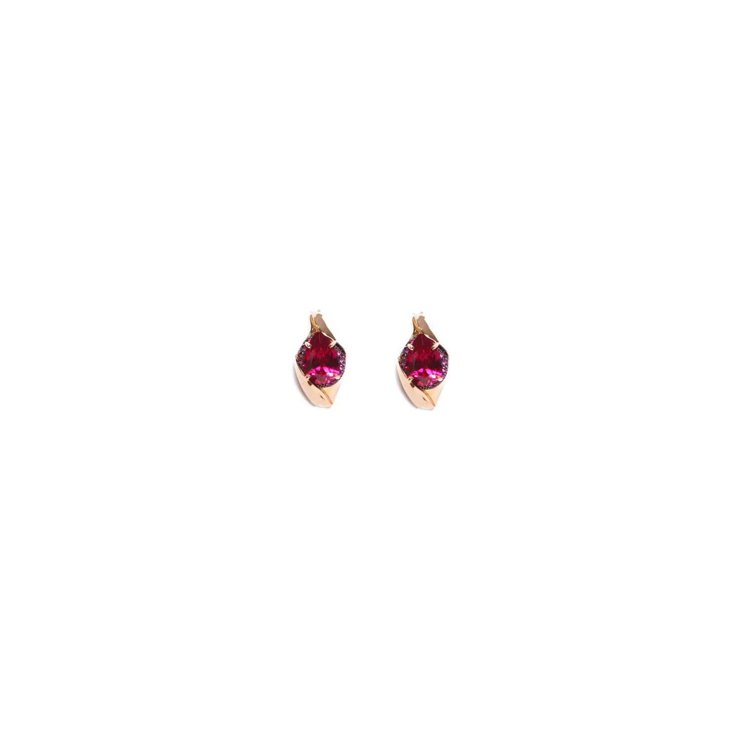 Серьги Au-585: 4.05 г: Корунд: